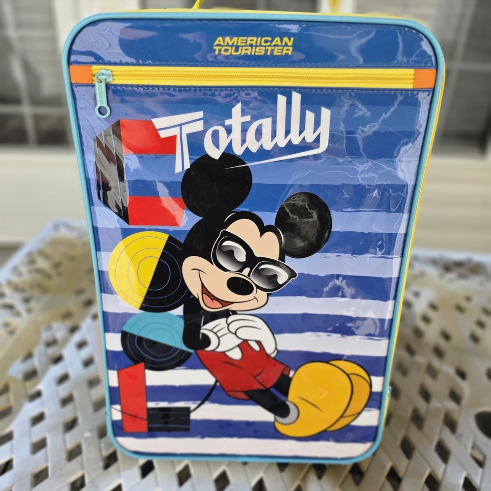 American Tourister Totally Mickey Mouse Rolling Carryon Suitcase‎ Vacation